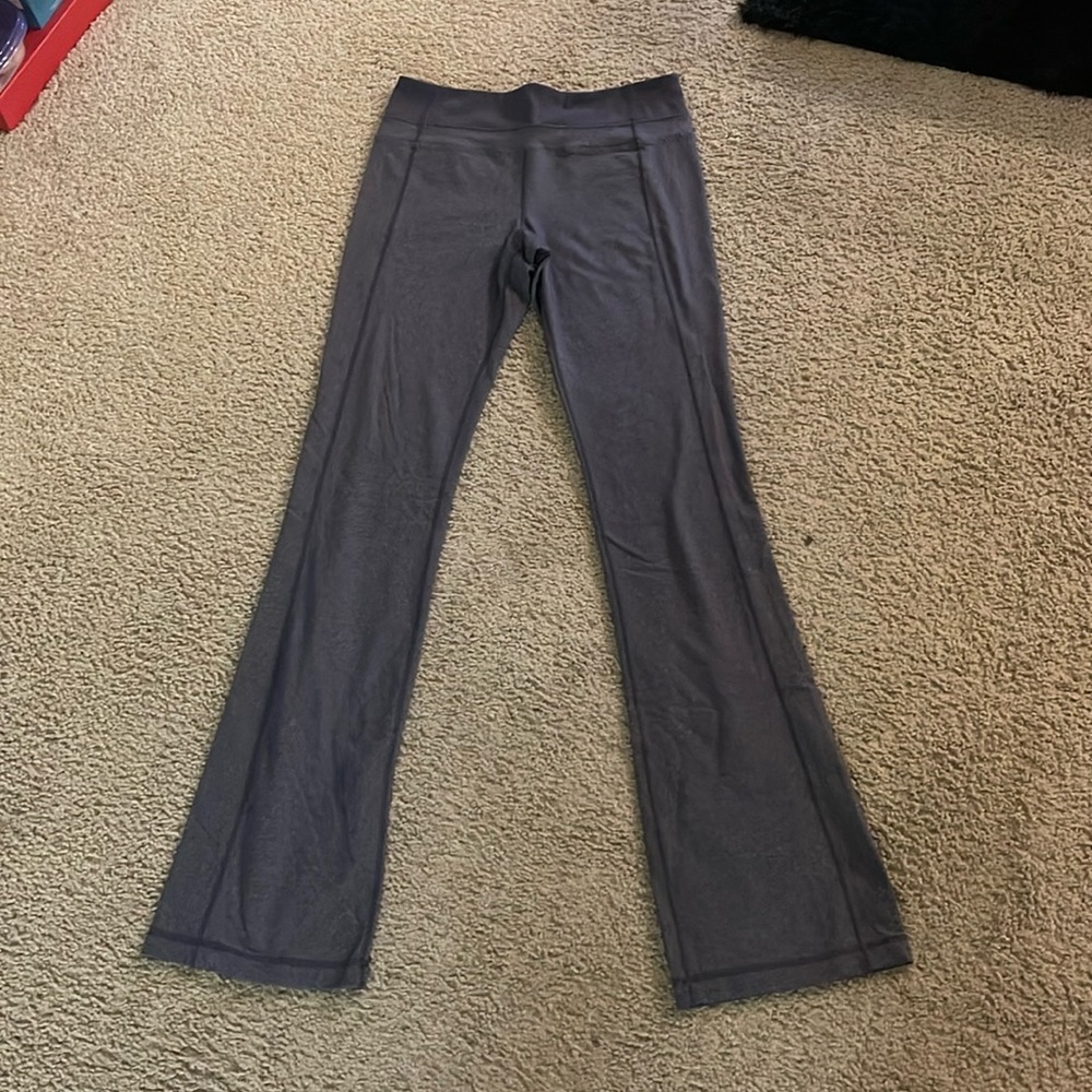 Lululemon pants.